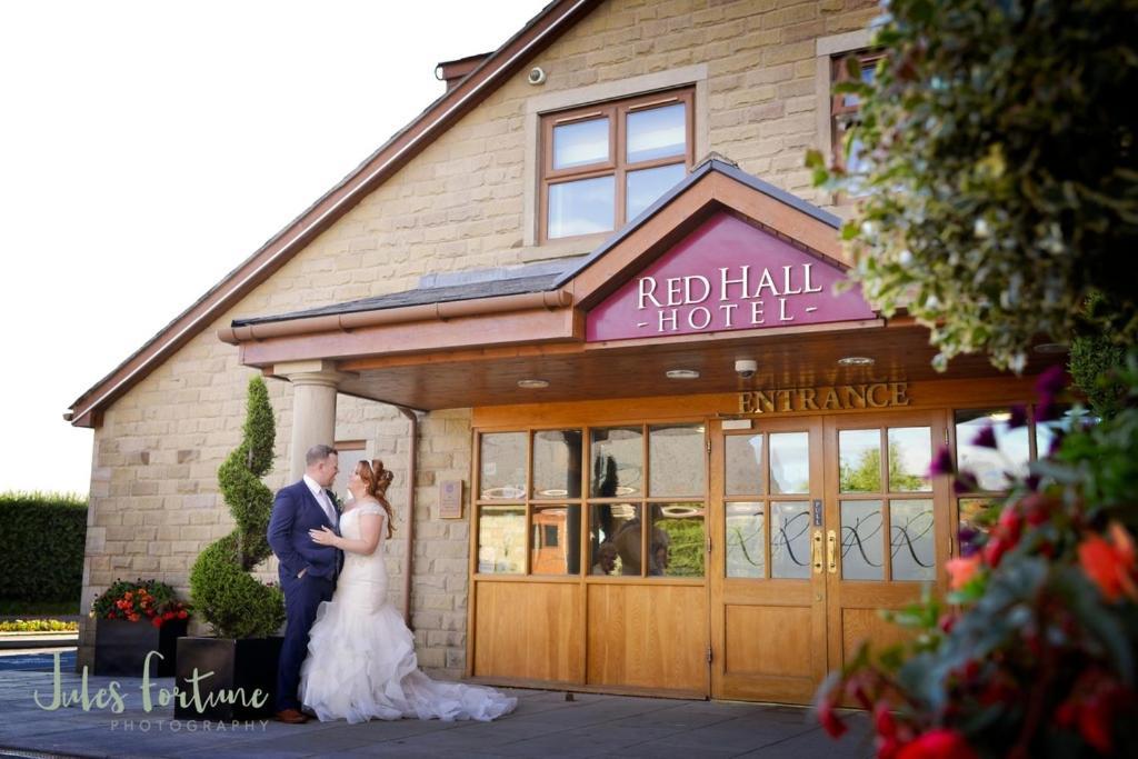 Red Hall Hotel Walmersley Bagian luar foto