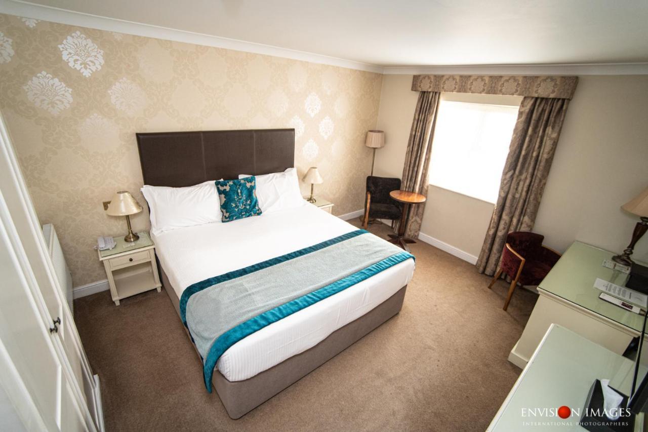 Red Hall Hotel Walmersley Bagian luar foto