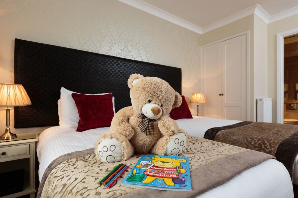 Red Hall Hotel Walmersley Bagian luar foto
