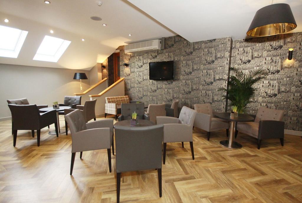 Red Hall Hotel Walmersley Bagian luar foto
