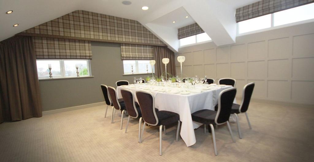 Red Hall Hotel Walmersley Bagian luar foto