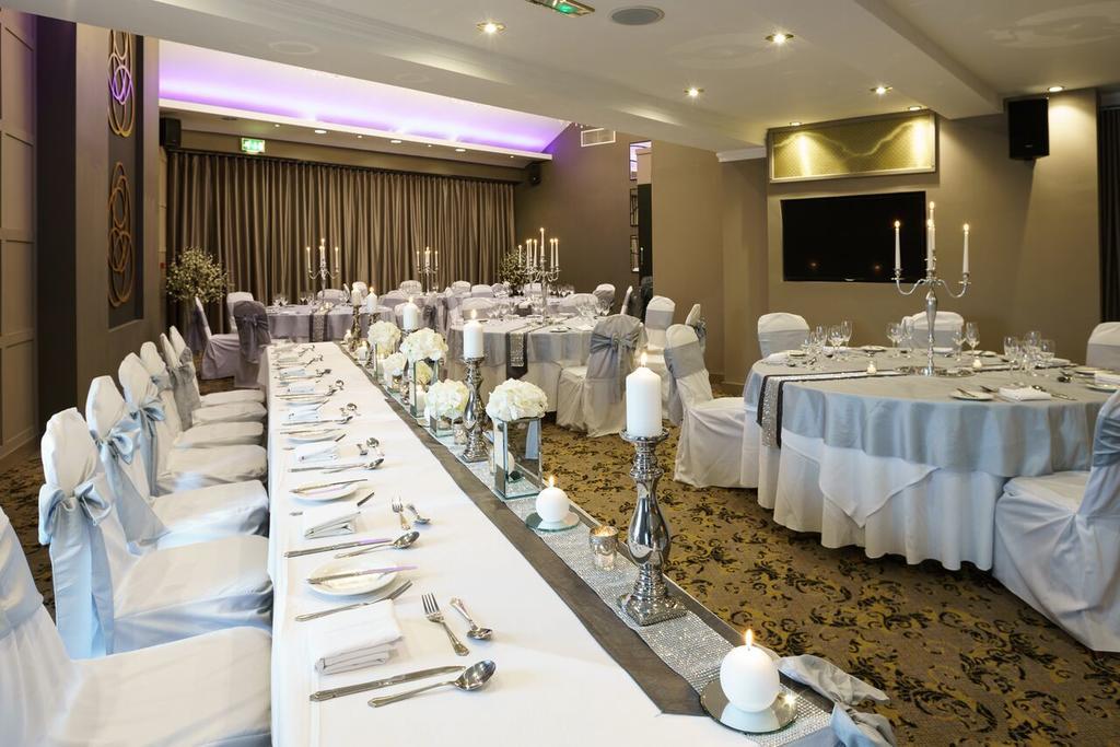 Red Hall Hotel Walmersley Bagian luar foto
