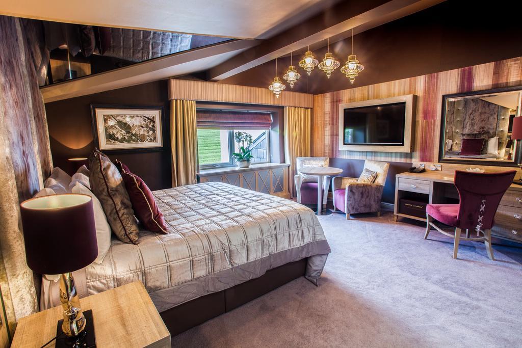 Red Hall Hotel Walmersley Bagian luar foto