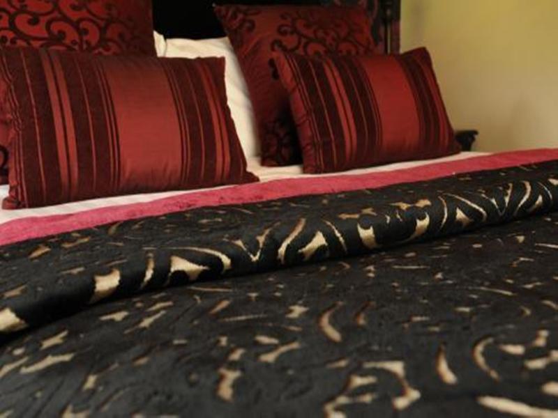 Red Hall Hotel Walmersley Bagian luar foto