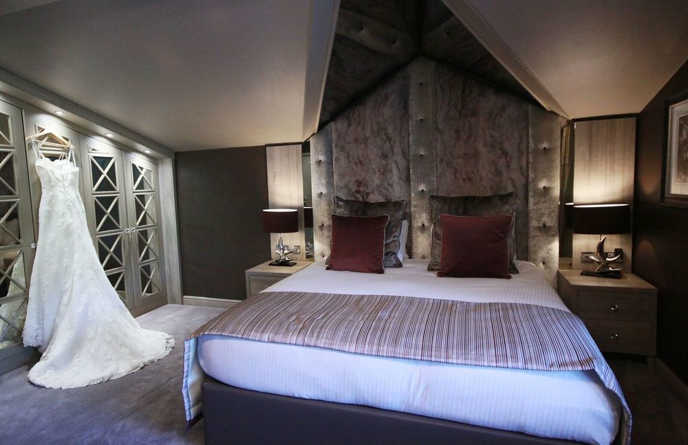 Red Hall Hotel Walmersley Bagian luar foto